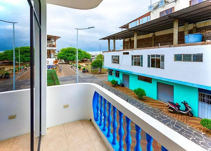 Blue Horizon - Galapagos Home