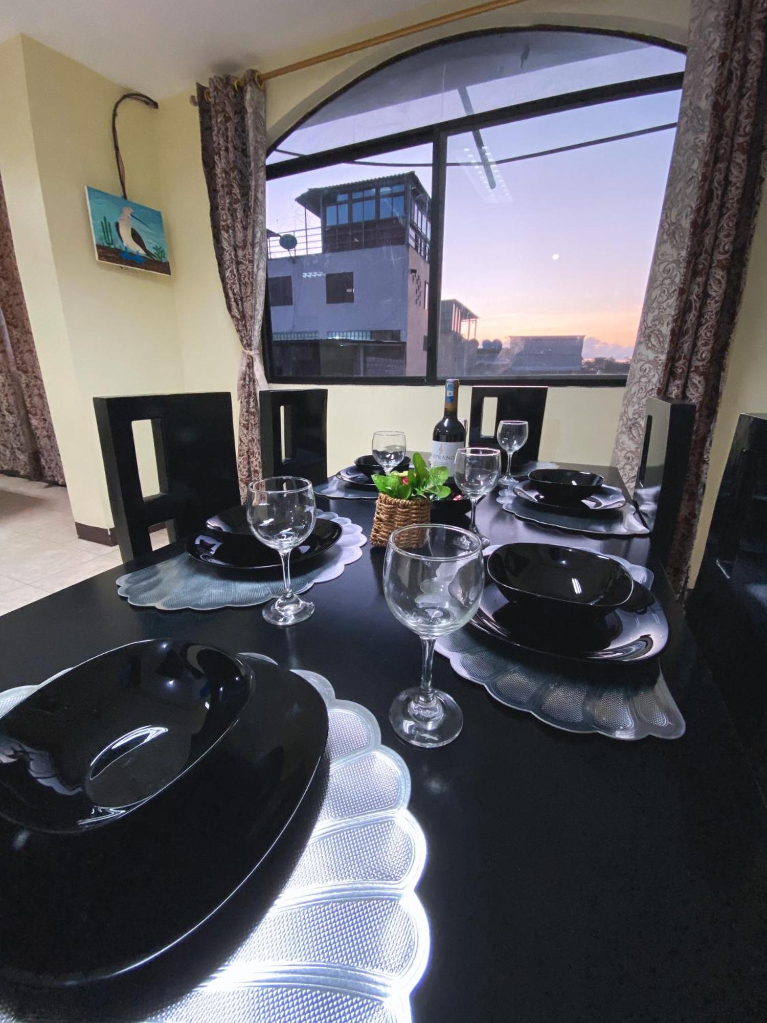 Blue Horizon - Galapagos Apartment *