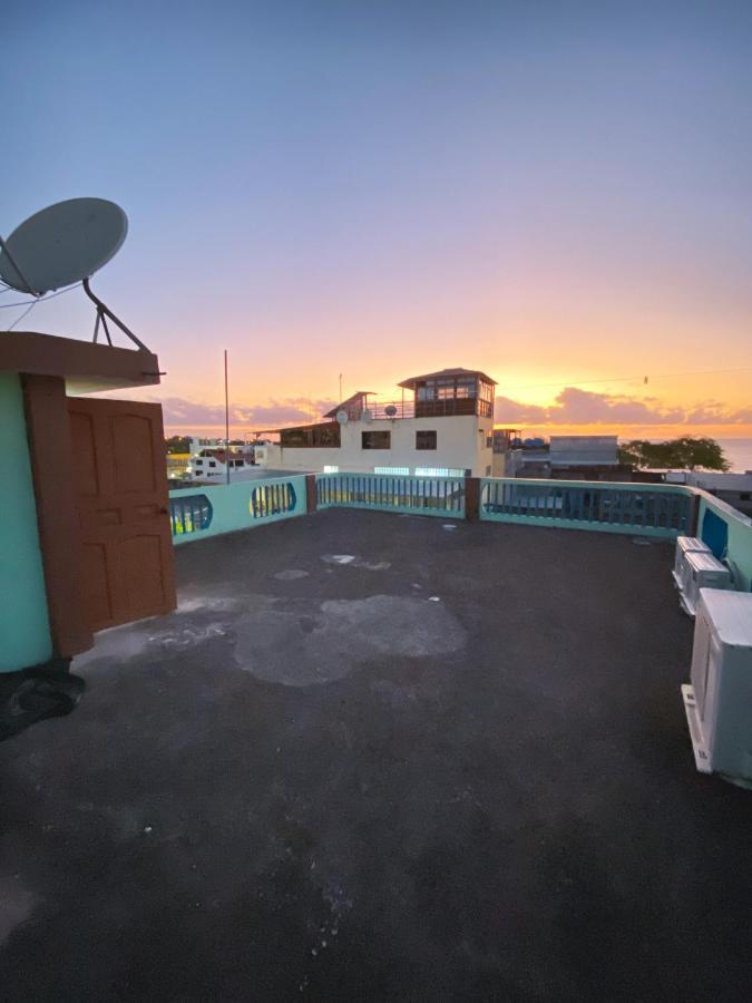 Blue Horizon - Galapagos Apartment *
